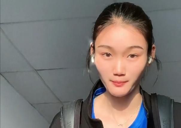 美女三级黄